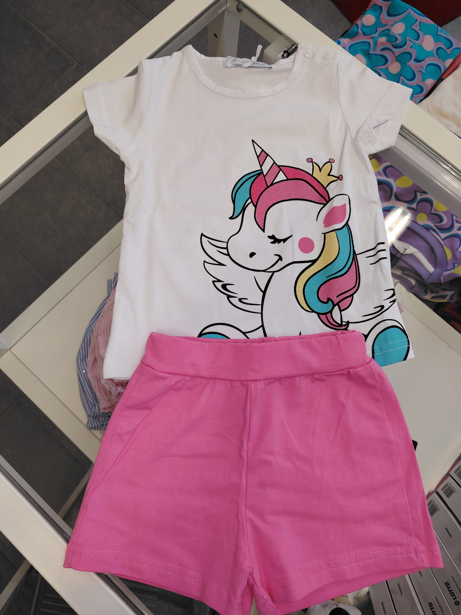 COMPLETO UNICORNO