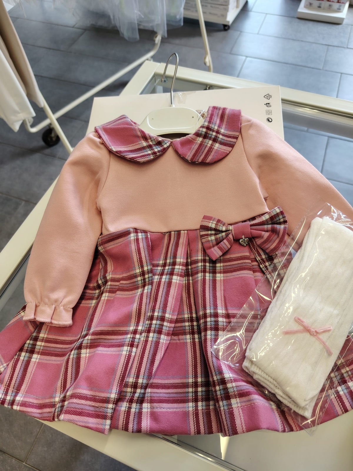 VESTITINO NEONATA CON COLLANT