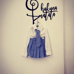 COMPLETO GONNA PLISSE E CRAVATTINO AZZURRO